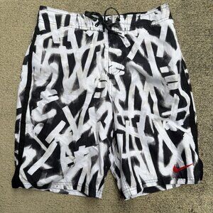 Nike Swim Trunks Mens Small Black White Graffiti Art Mesh Lined BoardShorts